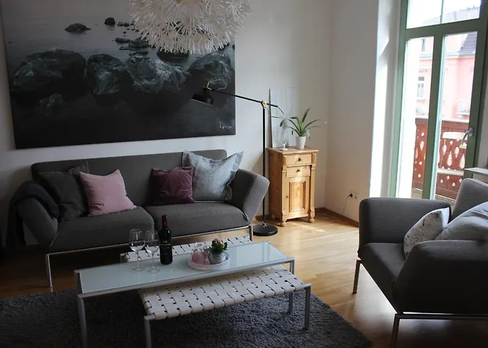 Traumhafte Etagenwohnung In Guenderzeitvilla Апартаменты Дрезден